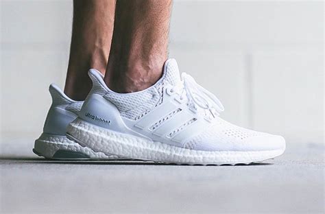 adidas ultra boost all white herren